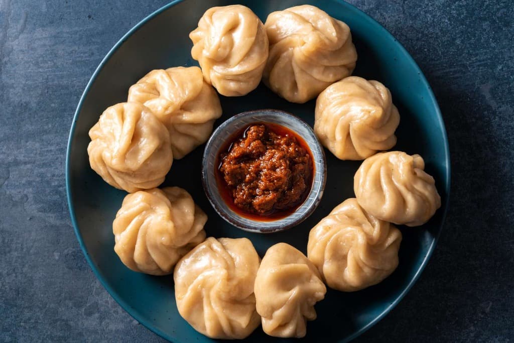 Momo Plate